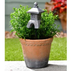 B&M Garden Plant Pot Stick - Pagoda